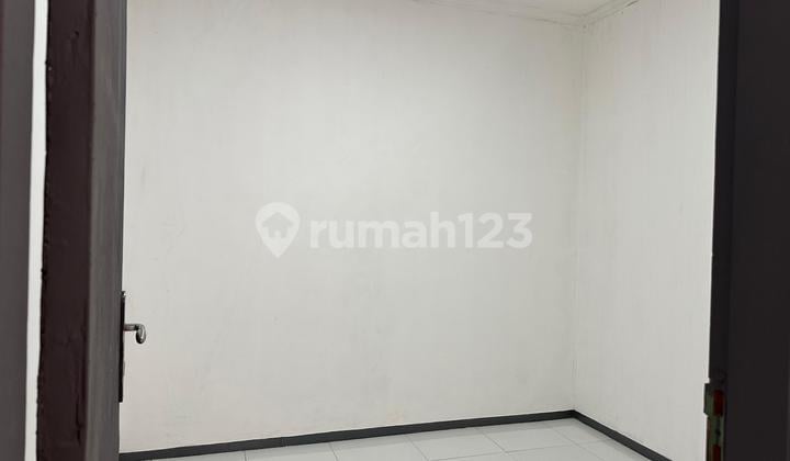 For Rent 1½ Story House in Metland Puri, Tangerang