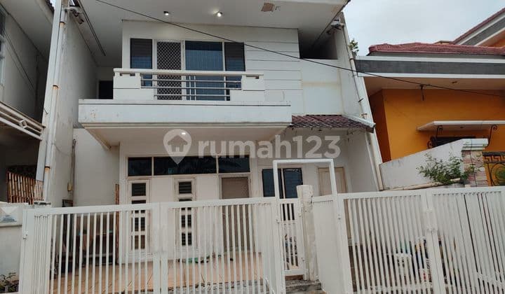 Rumah Megah 2 Lantai Griya Permata (seberang Metland Puri)