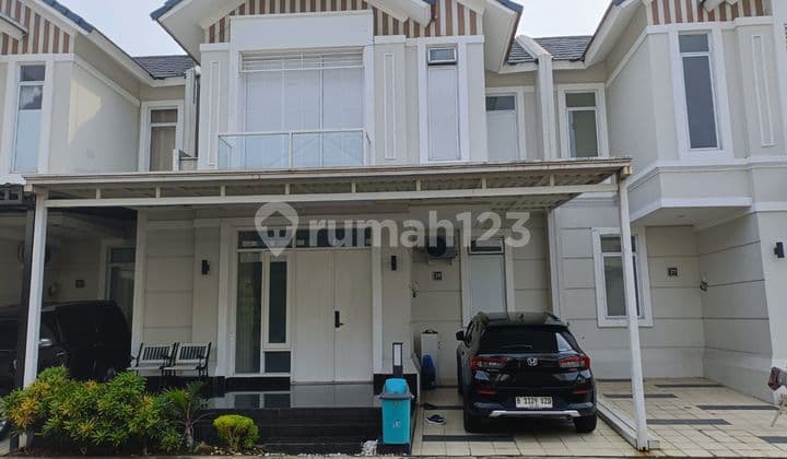 Rumah Cantik 2 Lantai Lavon Swancity Tangerang
