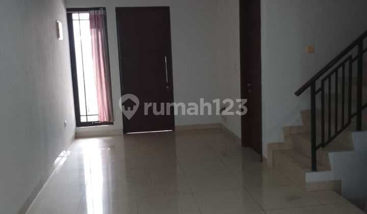 Disewa Rumah 2lt Asia Greenlake City