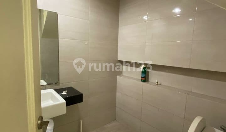 Disewa Rumah 2lt Eropa Green Lake City