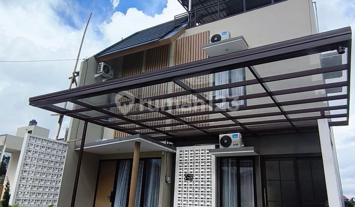 Villa Asri 800 Jutaan Batu Malang, 3 Menit Alun-Alun dan Selecta