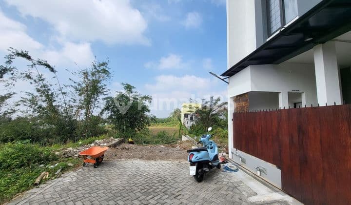 Land for Sale in Merjosari, Joyo Agung, Malang, Suitable for Building Premium Boarding Houses.