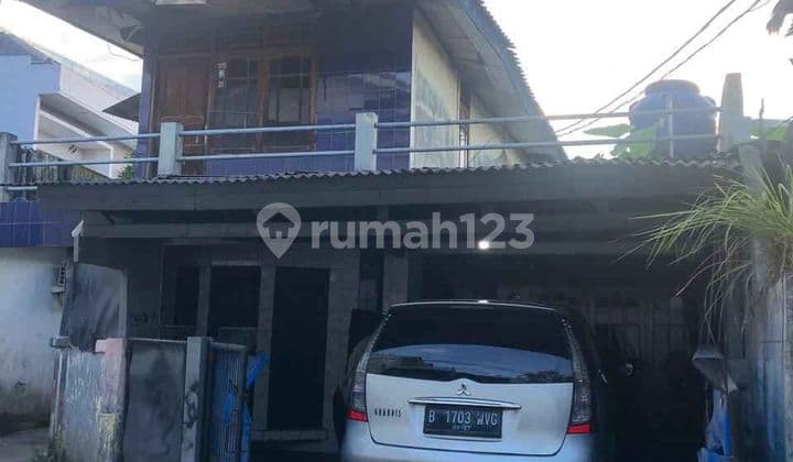 Rumah, 2 Lantai, SHM, di Jagakarsa,