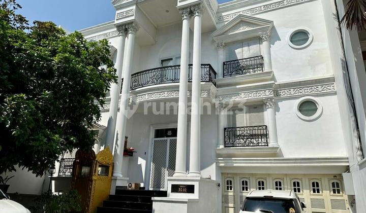 Rumah Pik Kuda Laut Mediterania Boulevard Venice 14x18