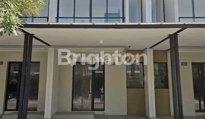 MILLENNIAL PIK2 HOUSE 4.5x10