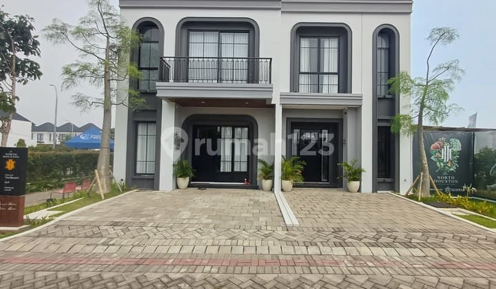 Rumah Bagus Dan Baru American Modern Dekat Citraland, Pakuwon Indah