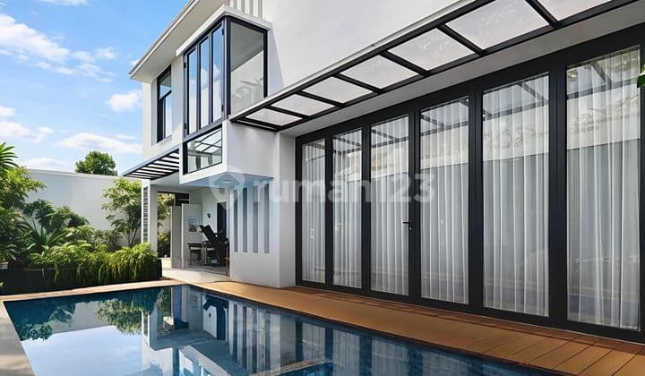 Rumah Cantik Siap Huni Lokasi Strategis di Cilandak Jakarta Selatan