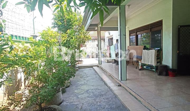 RUMAH LEBO AGUNG LAMA 1.5 LANTAI, HITUNG TANAH DEKAT RAYA KENJERAN