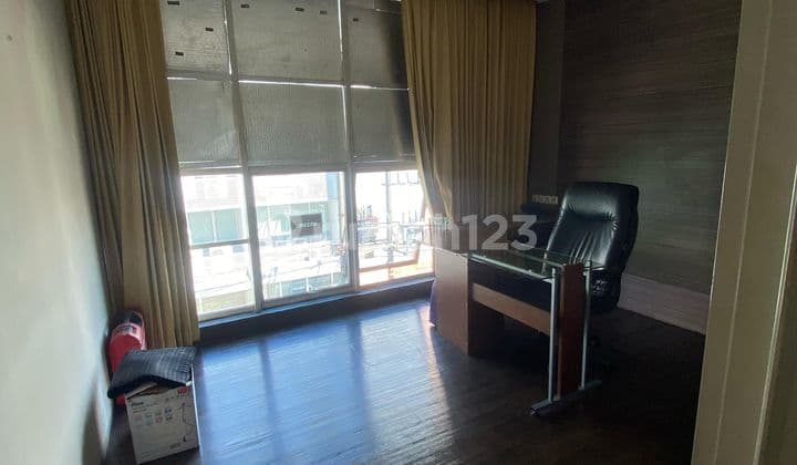 Ruko 4 Lantai Premium Manyar Siap Pakai Tanpa Renov