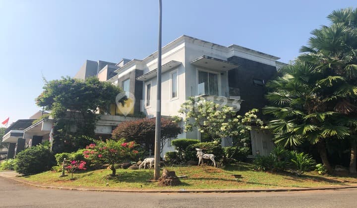 RUMAH HOEK THE GREEN