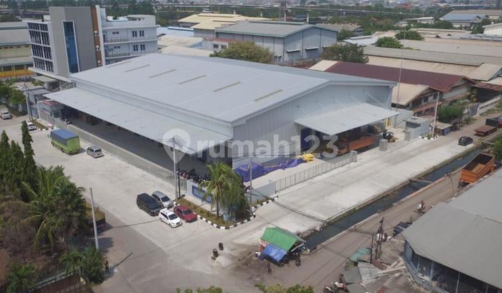 Gudang Modern Di Komplek Pergudangan Muara Karang Pluit, Jak Ut