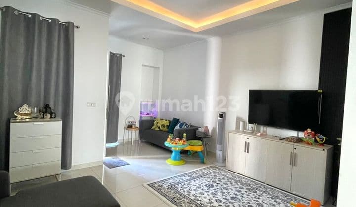 Dijual Cepat Rumah 2 Lantai di Alam Sutera Cluster Orlanda