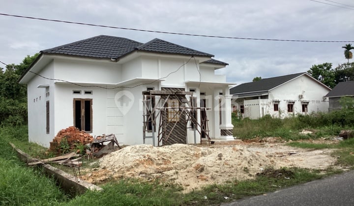Rumah Baru Dijual di Jalan Gunung Merapi Dekat Alam Mayang