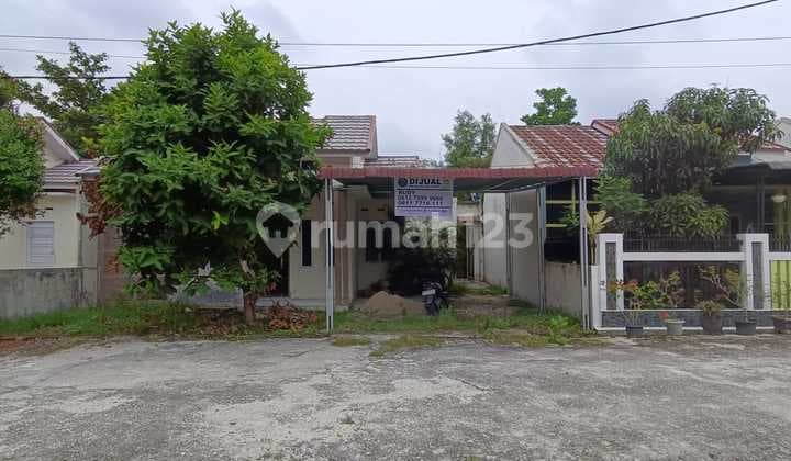 Rumah Siap Huni Dijual di Jl. Kesadaran Dekat Labersa