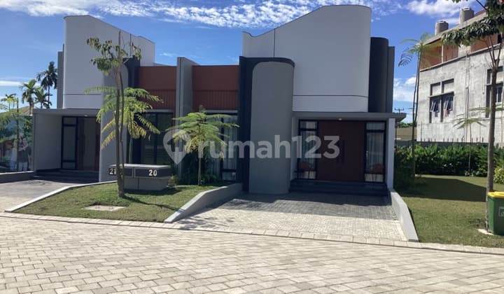 Rumah Cluster Mewah Tengah Kota Dijual Dekat Jl. Cipta Karya Panam Pekanbaru