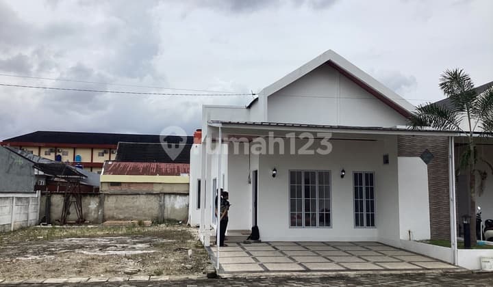 Rumah Cluster Dijual di Jl. Soekarno Hatta Tengah Kota Pekanbaru