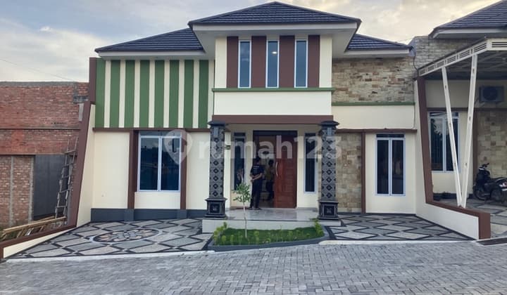 Rumah Cluster Full Interior Dijual di Jl. Hangtuah Ujung