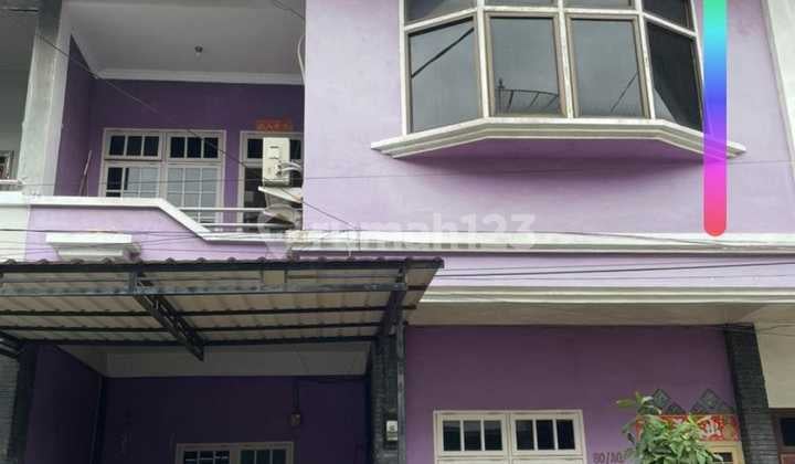 Rumah 2 Lantai Siap Huni Dijual di Jl. Rokan Pekanbaru