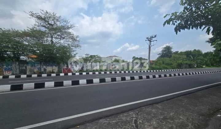 Lahan Zona Kuning Super Strategis Lokasi Laweyan,Solo Luas 1,23 Ha