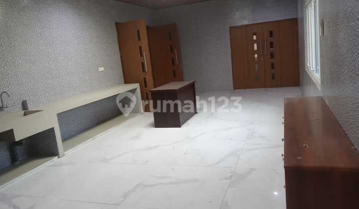 Gudang Zona Merah Industri Lokasi Kudus Luas 6600M2