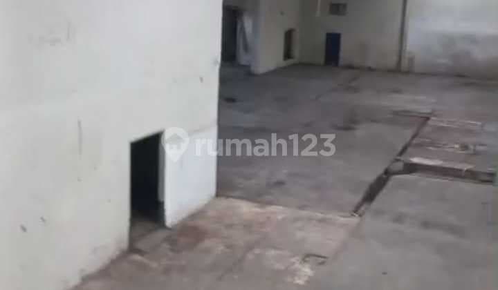 Gudang Pekarangan Zona Kuning - Lokasi Juwiring,Klaten 1870M2