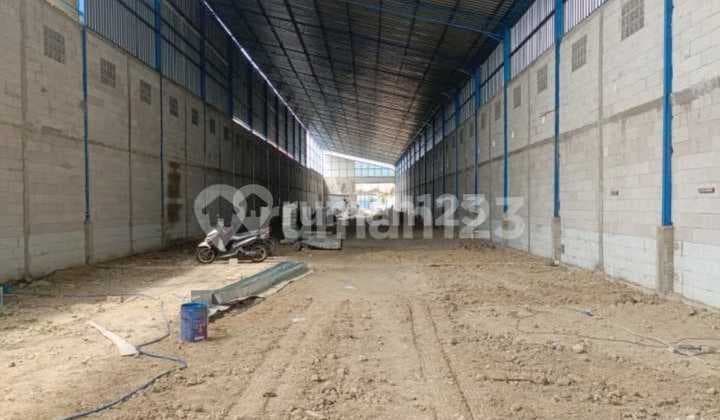 Gudang Zona Industri Lokasi Sukoharjo Luas 2200M2