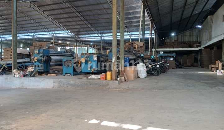 Gudang Ex Mebel Lokasi Jepara,Jawa Tengah Luas 4000M2 Bu!!