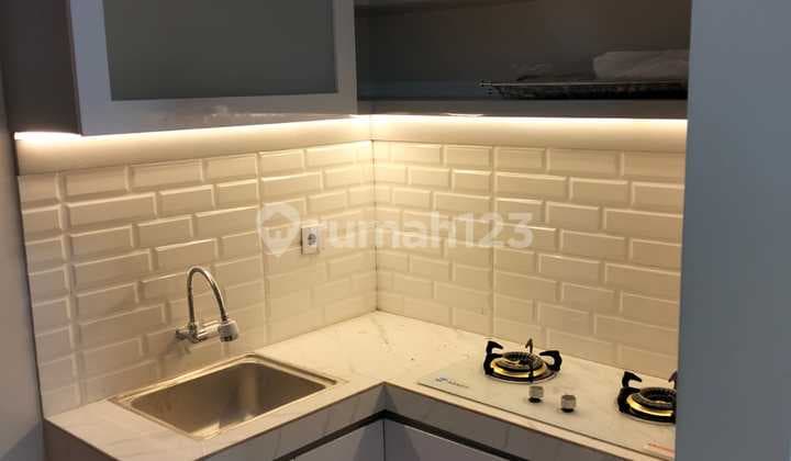 Rumah 2 Lantai Poris Indah