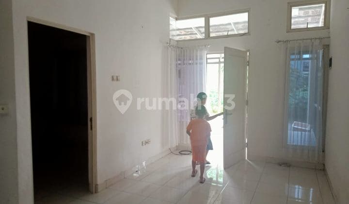 Rumah Siap Huni Di Sayap Bharata Raya Karawang Dekat UNSIKA