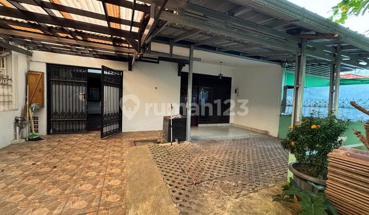 For Sale Ready-to-Occupy House in Kayu Putih