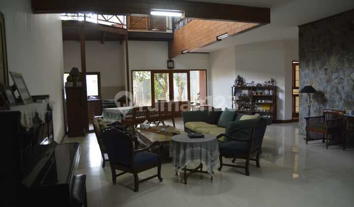 For Sale 2-Story House with SHM in Villa Melati Mas Tangerang