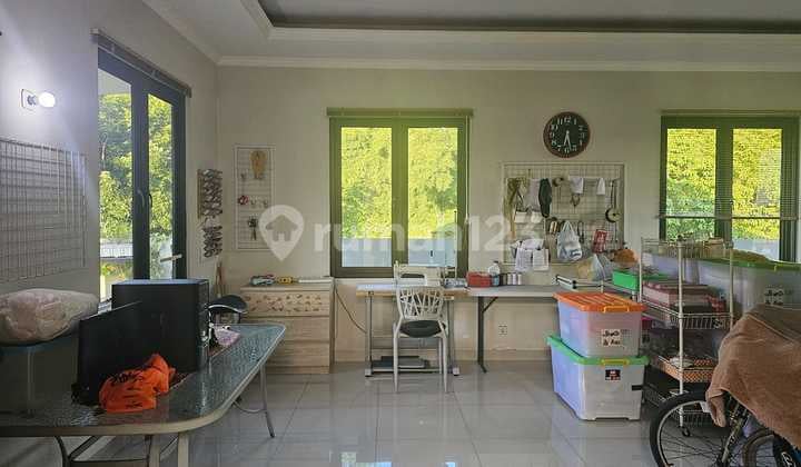 Dijual Rumah 3 Lantai Split Level Bagus Siap Huni Nyaman Di Delatinos Bsd