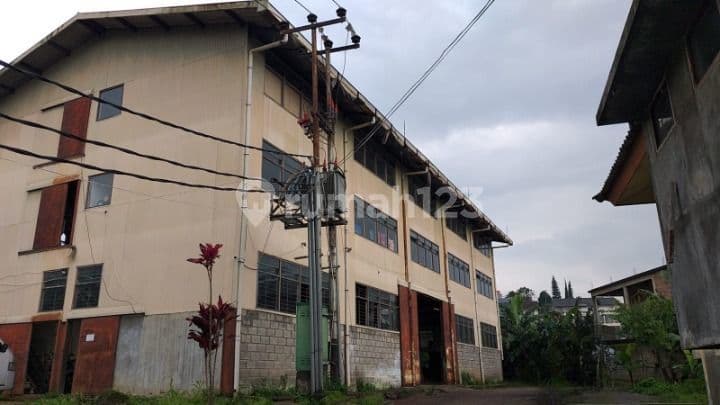 Dijual Rumah Mainroad Ir Juanda Dago