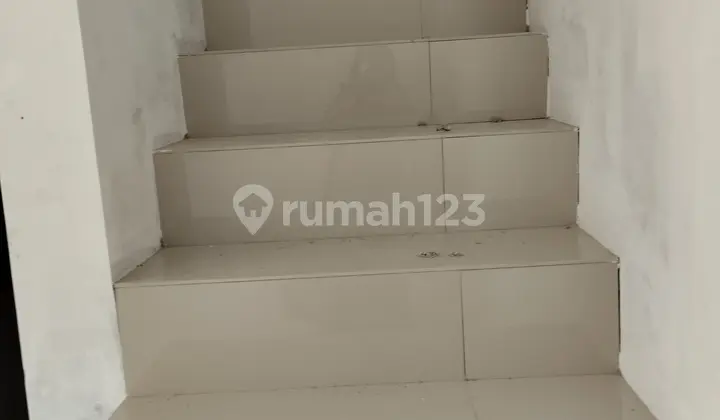Dijual Ruko Baru Di Sayap Taman Kopo