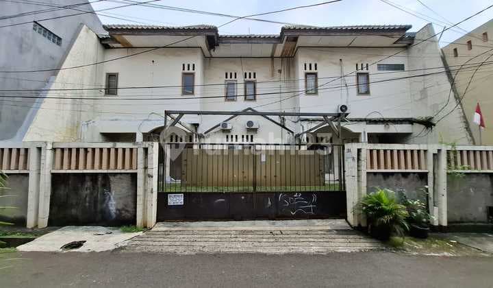 Dijual Cepat, Rumah Ex. Home Industri Hitung Tanah di Jl. Inpres, Kelapa Dua