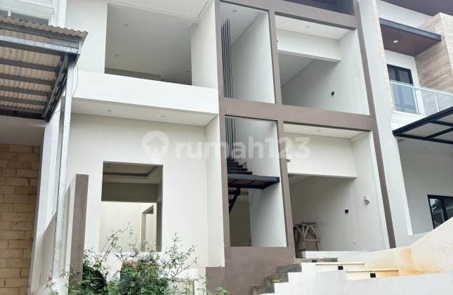 Dijual Rumah Baru 2 Lantai lokasi BSB City Semarang