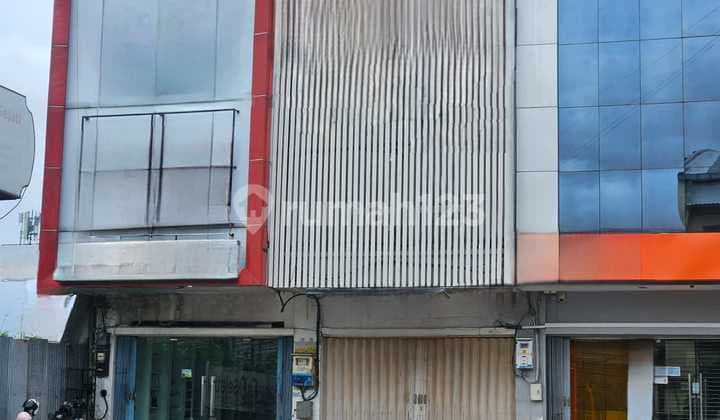 Dijual Ruko Special dengan Parkir Super Luas Majapahit Semarang
