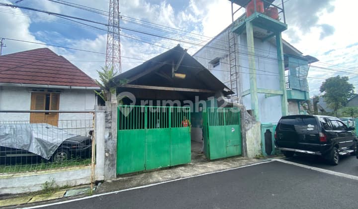 Dijual Ex Garasi Lokasi Tingkir Salatiga