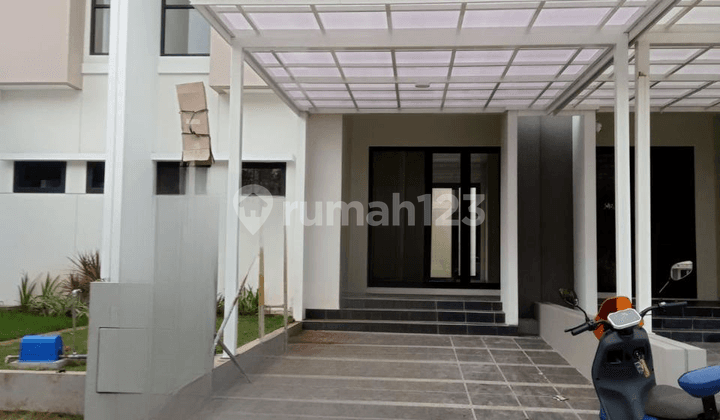 Disewakan Rumah 2 Lantai Lokasi Graha Padma Semarang