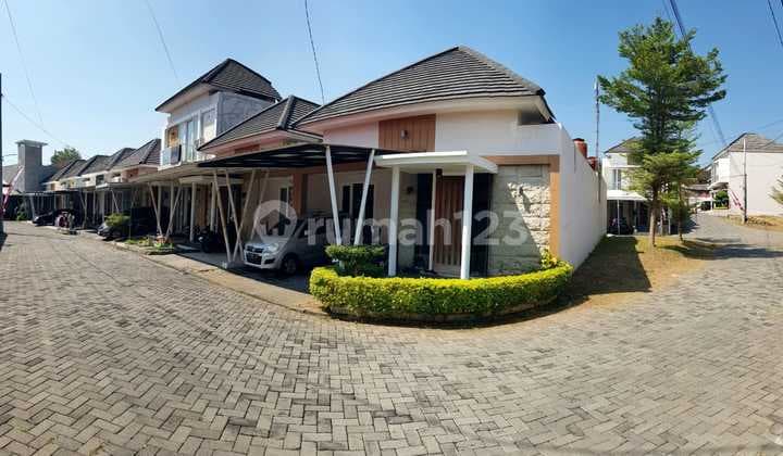 Dijual Rumah Lokasi Bebas Banjir Tembalang Semarang