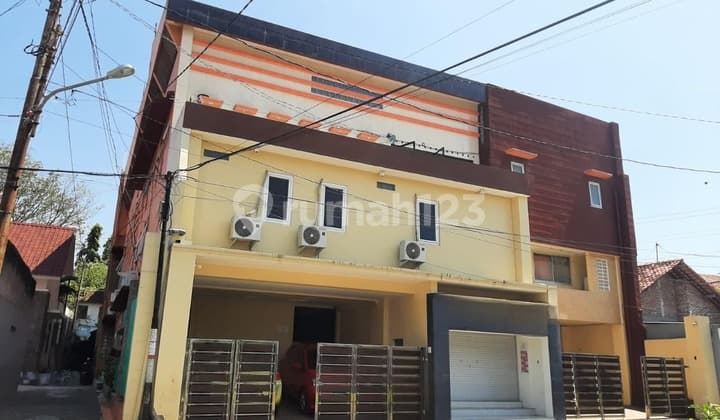 Kost 3 Lantai 59 Kamar Lokasi Barusari Semarang Selatan