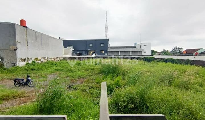 For Sale L-Shaped Pocket Land Location Banyumanik Semarang