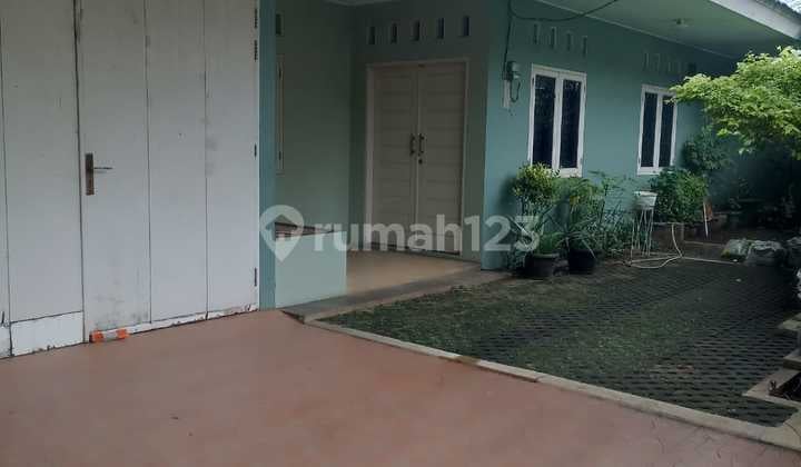 Dijual Rumah di Kawasan Usaha Kost Pejompongan