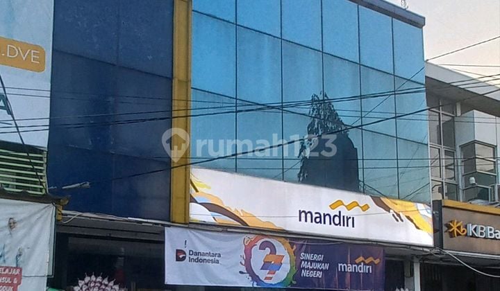 Disewakan Ruko Strategis Pinggir Jalan