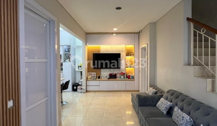Dijual Rumah 2 Lantai Siap Huni di Cluster Hyland Greenwich Park