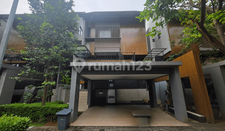 Dijual Rumah 2 Lantai Siap Huni di Cluster Caelus BSD City