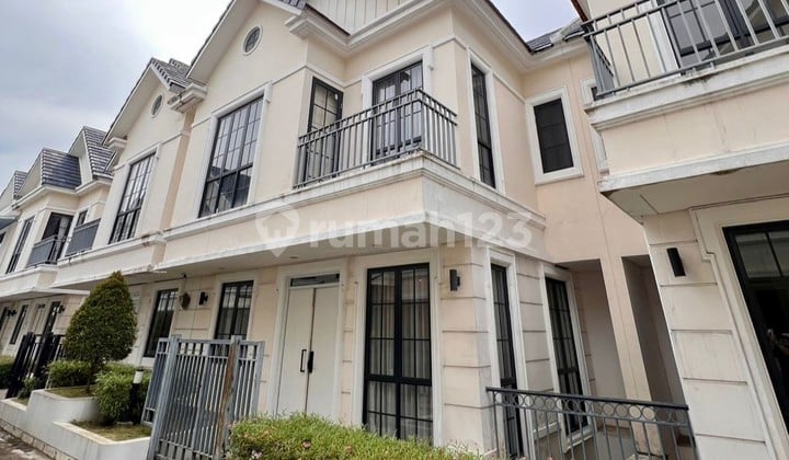 Dijual Rumah Mewah 3 Lantai Cluster Scarlet, Cikupa, Tangerang