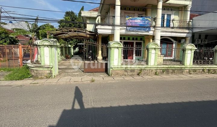 Sell Luxury House Cheap In Griya Jakarta