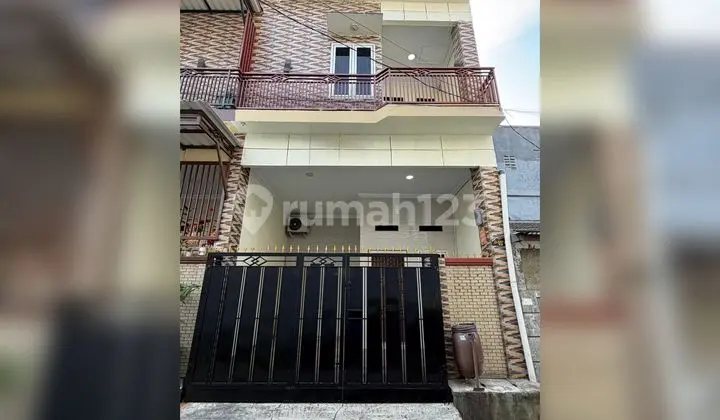 Dijual Rumah Poris Tangerang 5X11 2 Lantai 1.06 M